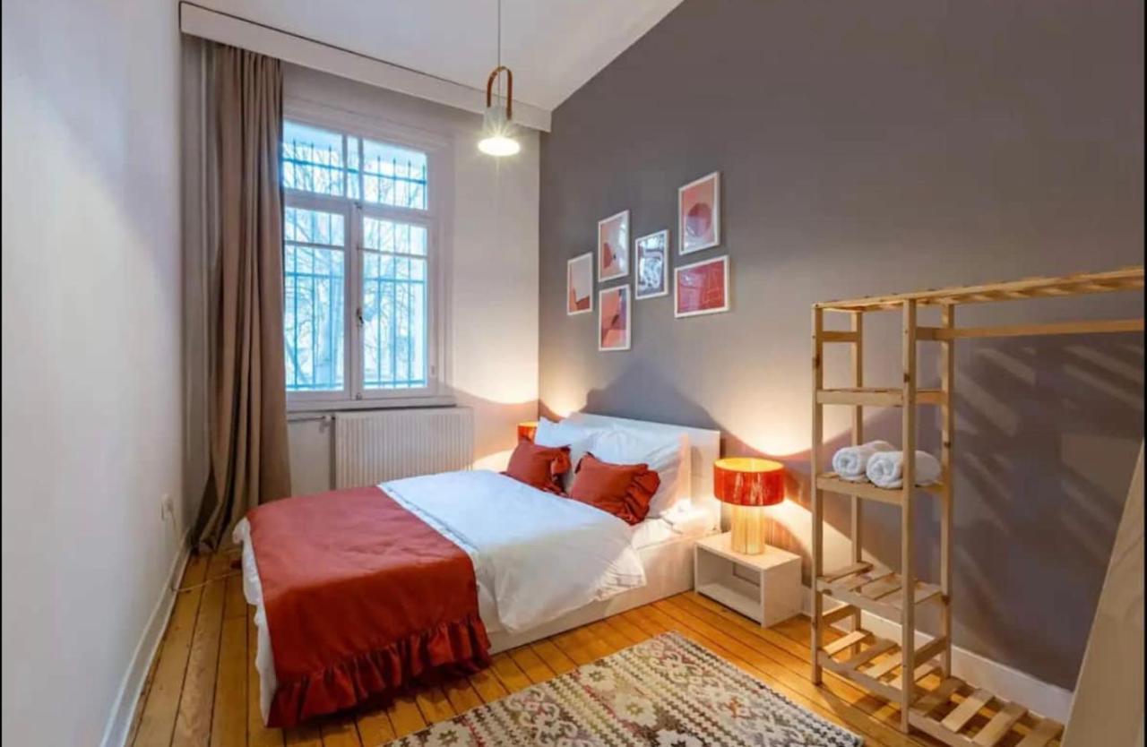 Apartamento Renovated Art Deco Charm In The Heart Of Nisantasi Estambul Exterior foto