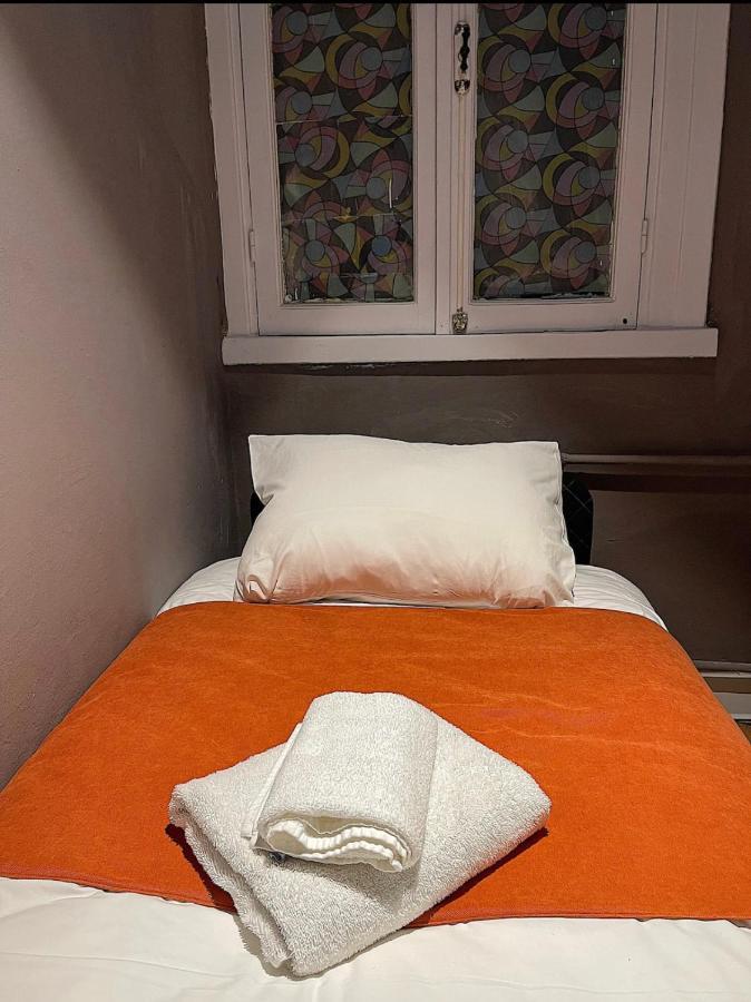 Apartamento Renovated Art Deco Charm In The Heart Of Nisantasi Estambul Exterior foto